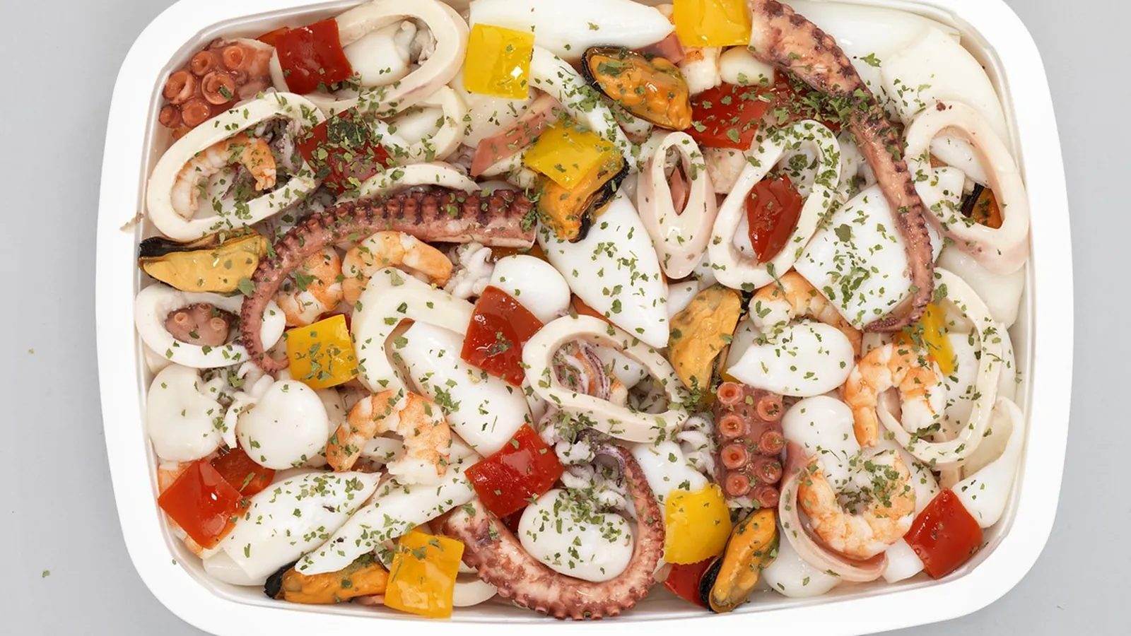 Italian marinated seafood appetizer in 200g retail tray, SFDA-registered for export to Saudi Arabia